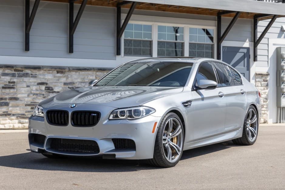 2016 BMW F10 M5 sold for $44,505