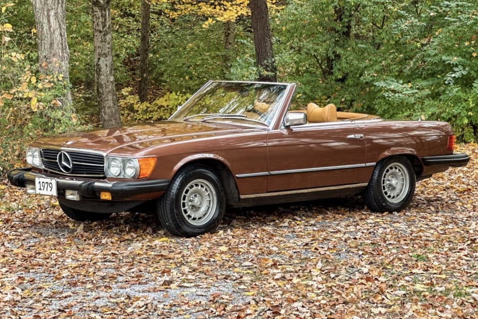 1979 Mercedes-Benz R107 SL sold for $16,500