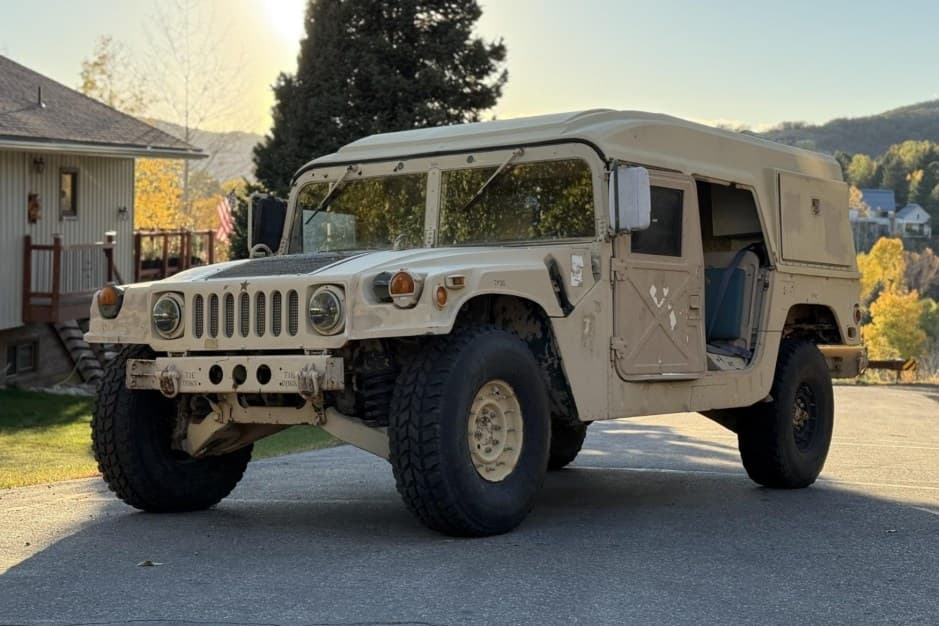 0 Hummer HMMWV/Humvee sold for $7,850