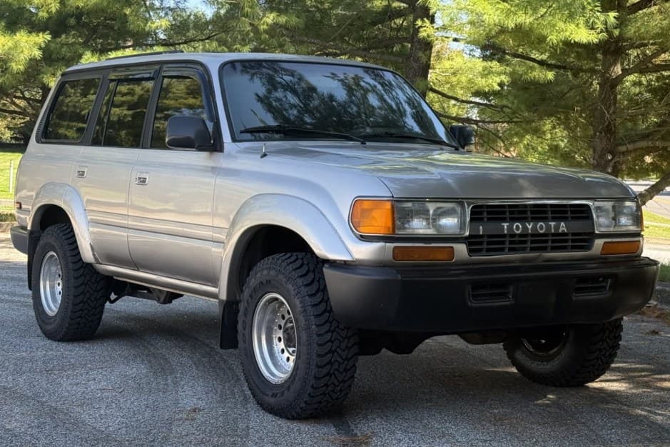 1991 Toyota Land Cruiser 80-Series sold for $11,850