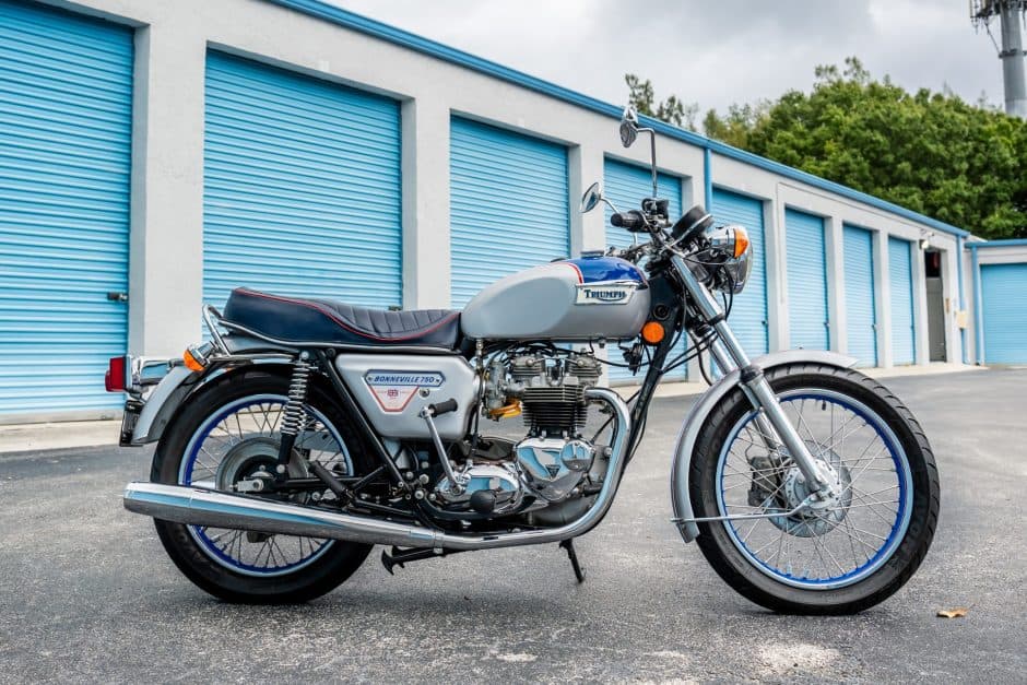 1977 Triumph Bonneville T140 sold for $6,800