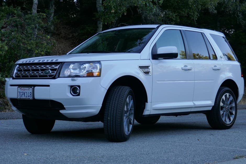 2015 Land Rover  sold for $9,000