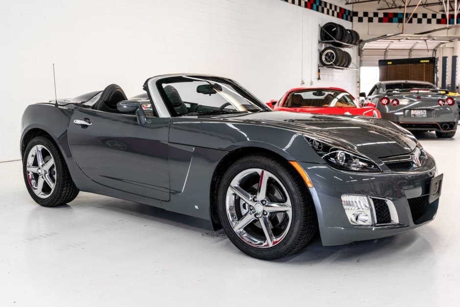 2009 Saturn Sky sold for $17,000
