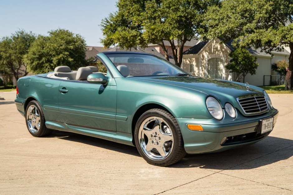 2002 Mercedes-Benz CLK-Class sold for $12,500