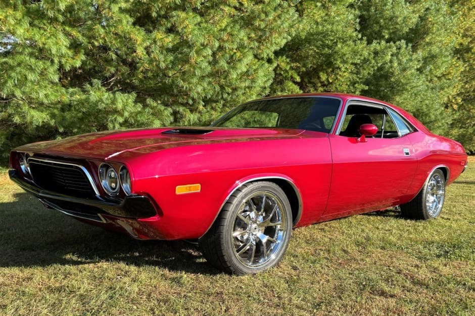 1973 Dodge Challenger (1970-1974) sold for $86,000