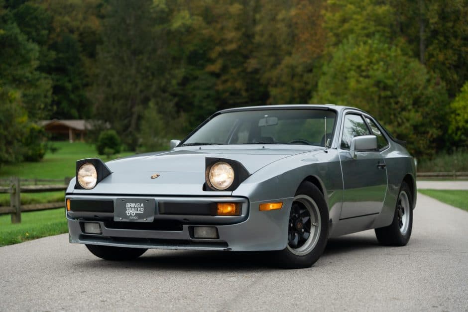 1983 Porsche 944 sold for $13,750