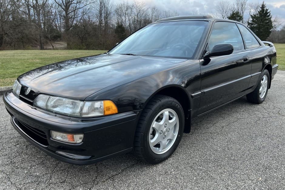 1992 Acura Integra sold for $10,750