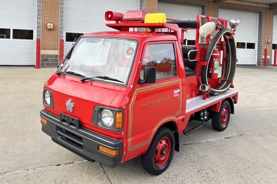 1989 Subaru Sambar sold for $15,000