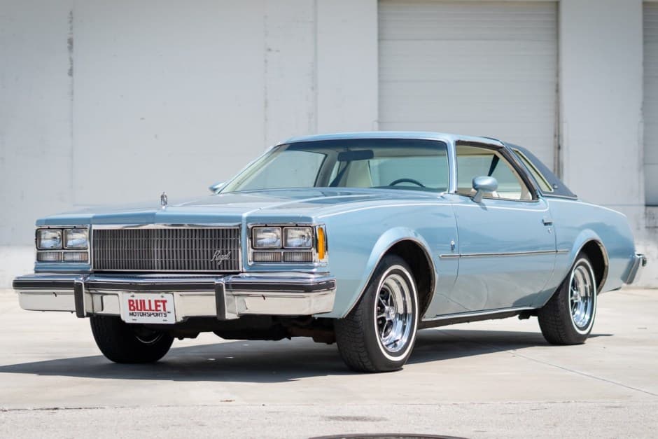 1976 Buick Regal sold for $10,500