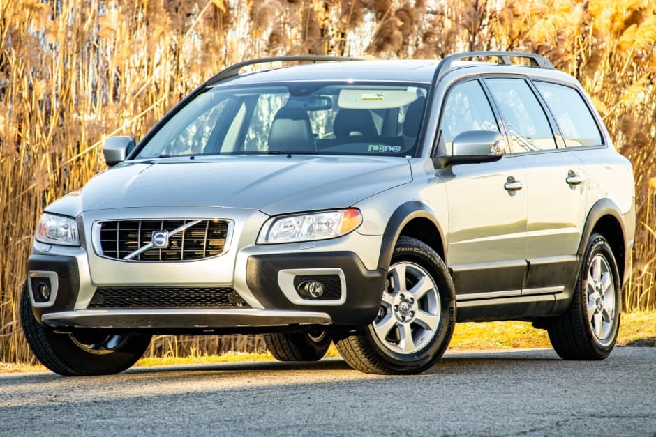 2009 Volvo XC70 sold for $18,750