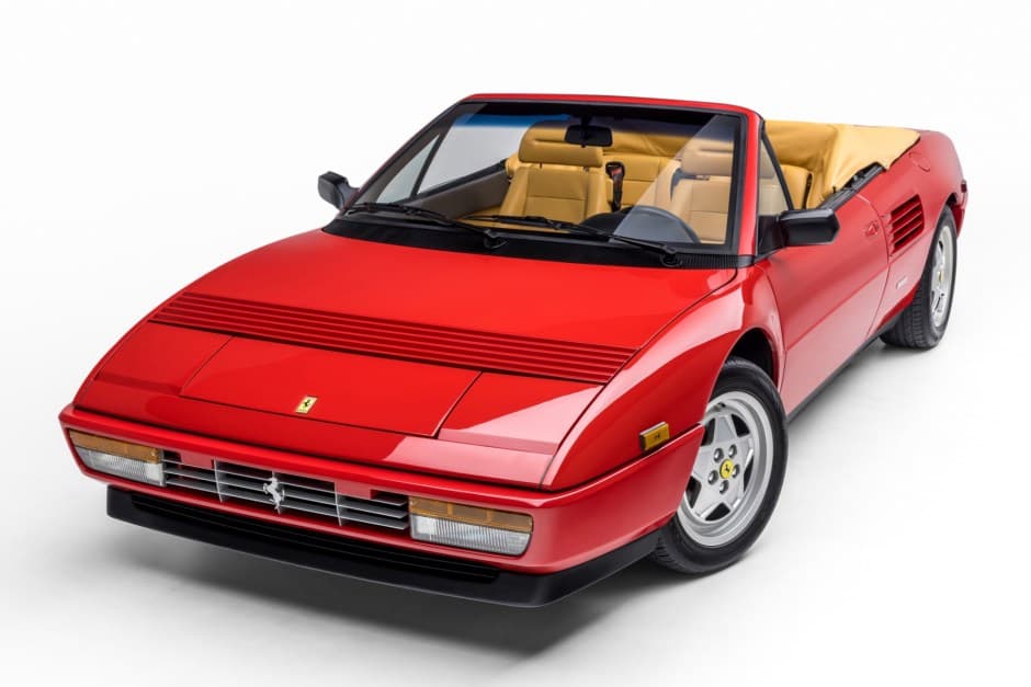 1990 Ferrari Mondial sold for $133,000