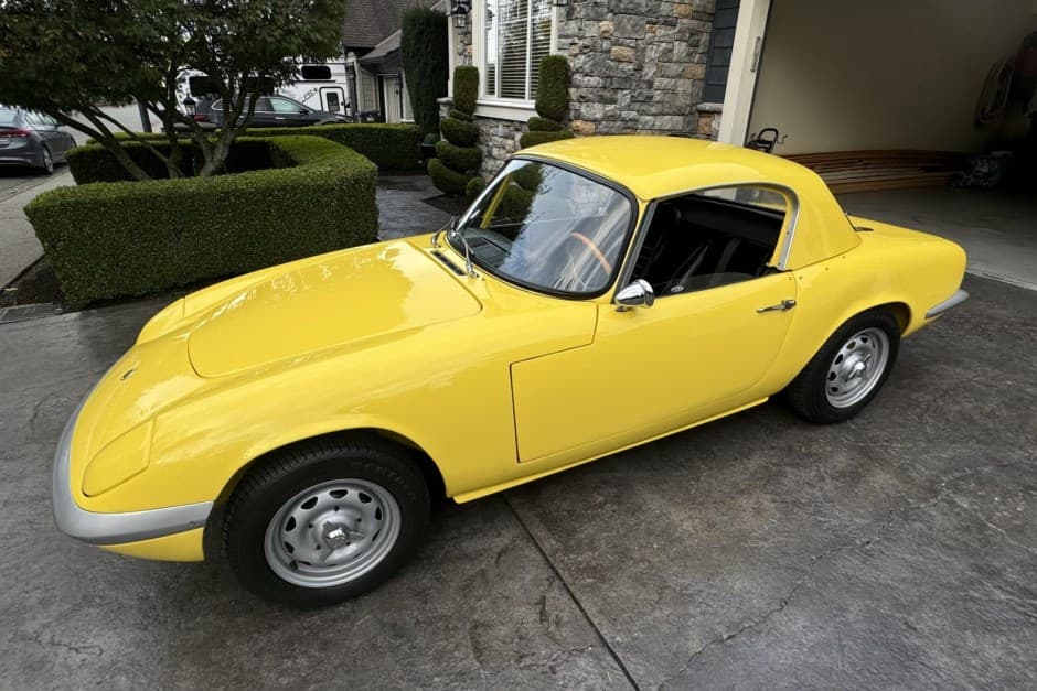 1966 Lotus Elan (1962-1975) sold for $48,000