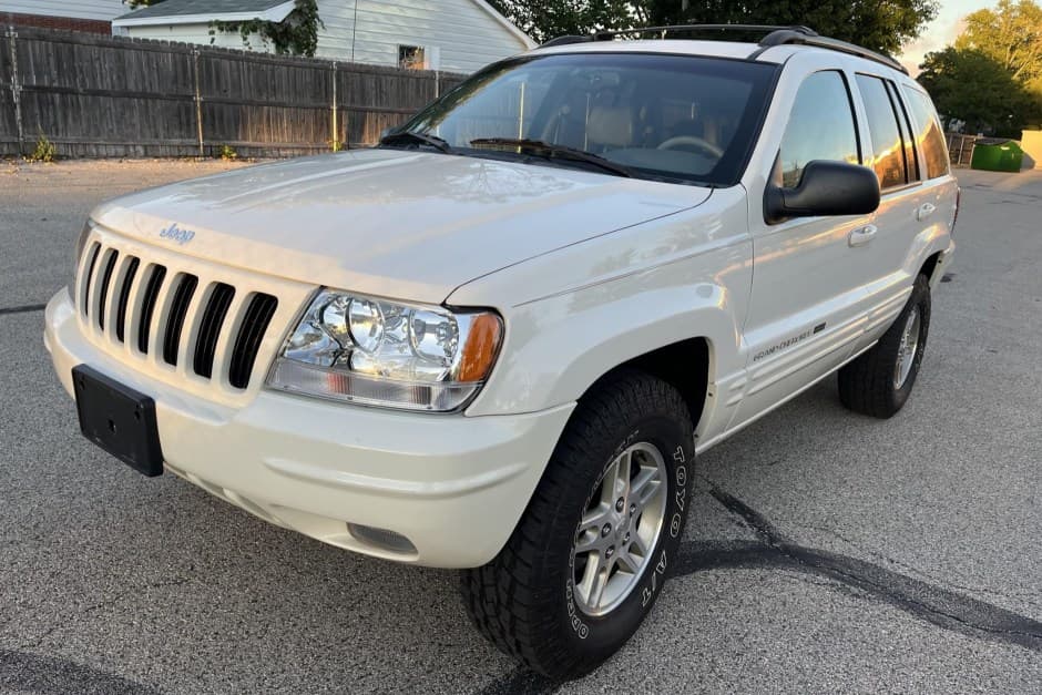 1999 Jeep WJ Grand Cherokee sold for $13,000
