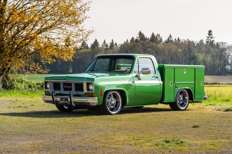 1974 GMC C/K 1973-1991 sold for $27,000