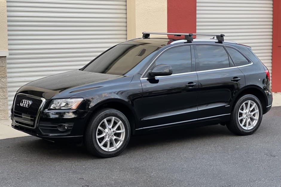 2010 Audi Q5 sold for $8,400