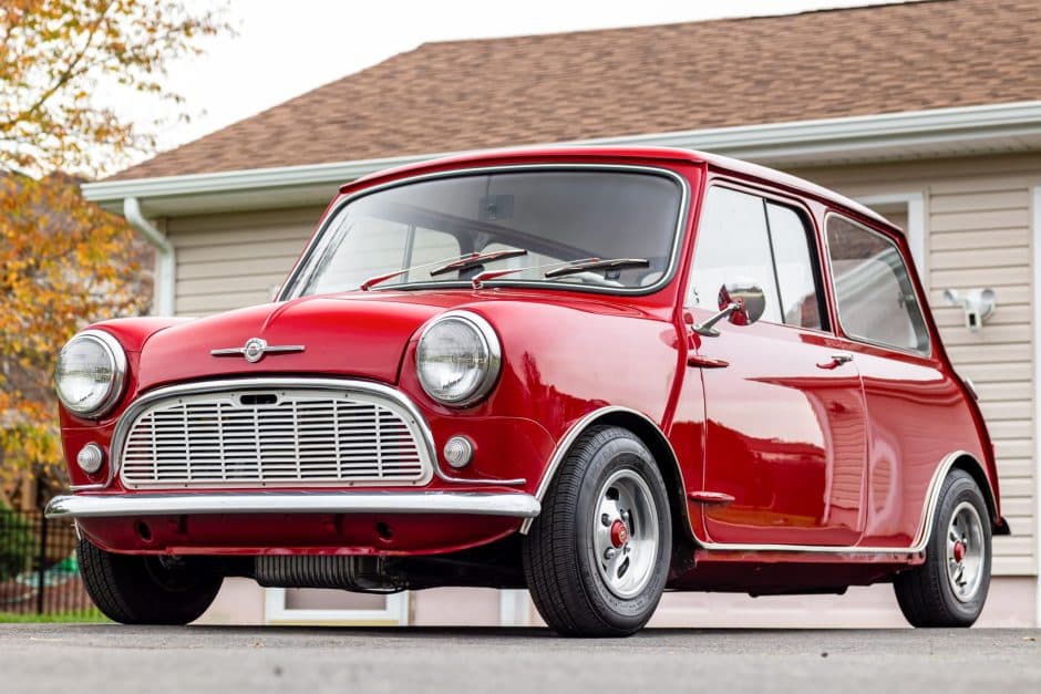 1960 Mini Mk I & Mk II sold for $33,750