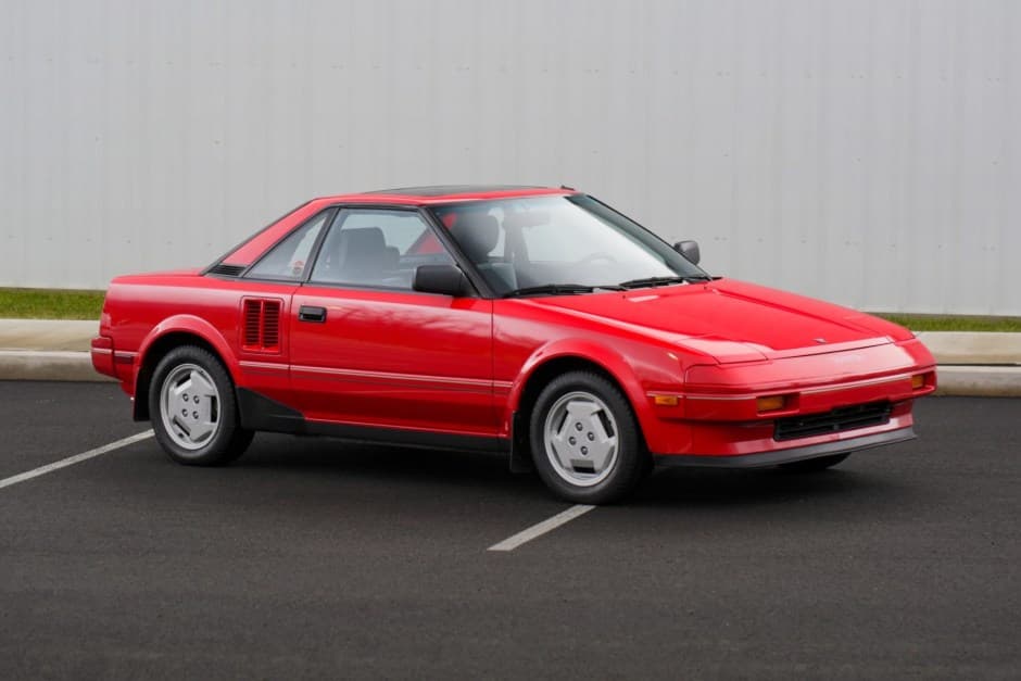 1986 Toyota AW11 MR2 sold for $20,500