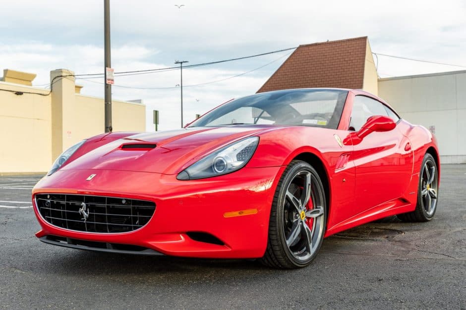 2014 Ferrari California sold for $135,000