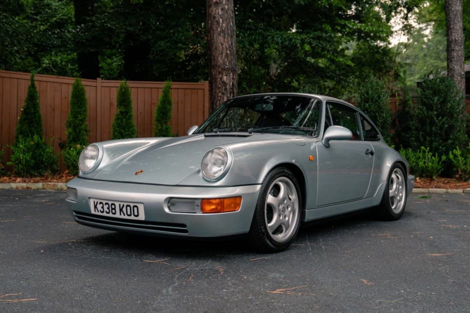 1992 Porsche 964 Carrera RS sold for $202,000