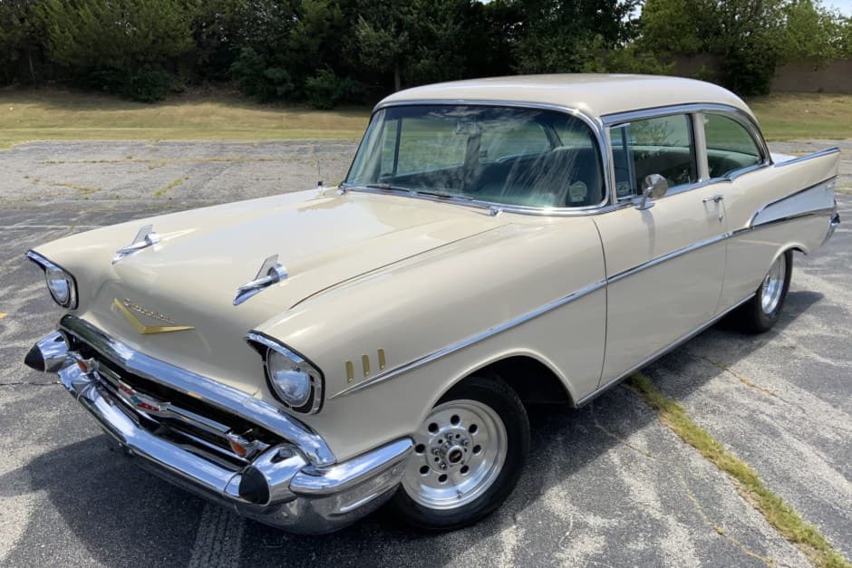 1957 Chevrolet Bel Air sold for $23,000