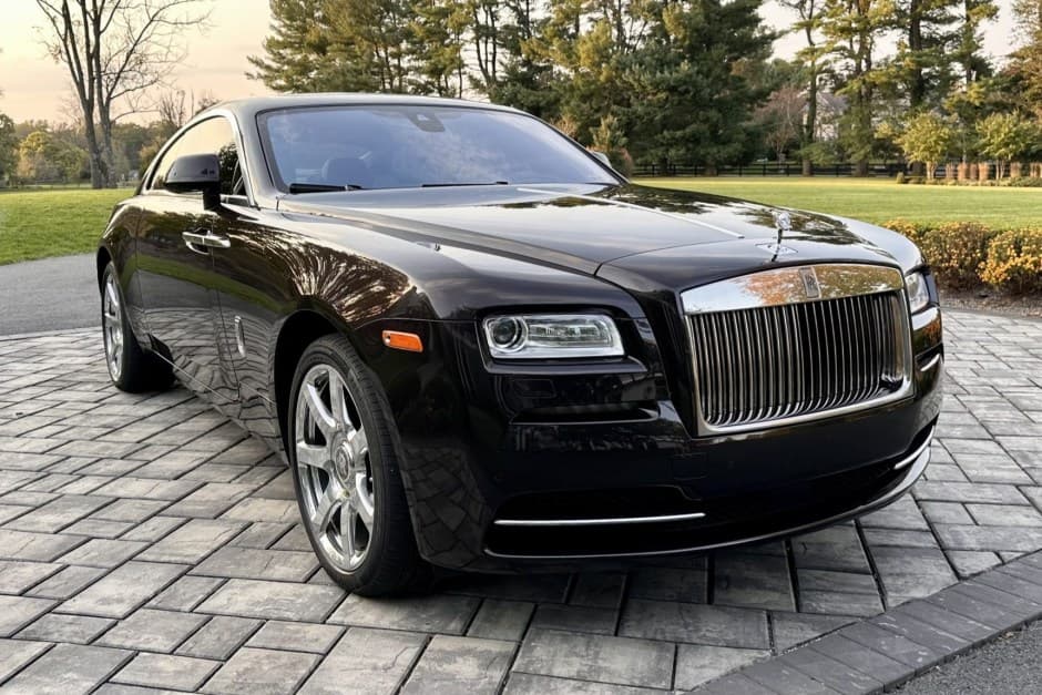 2015 Rolls-Royce Wraith sold for $135,000