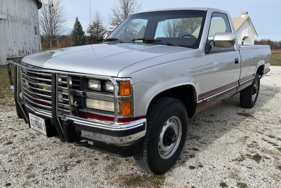 1988 Chevrolet C/K GMT400 (1988-2002) sold for $15,250
