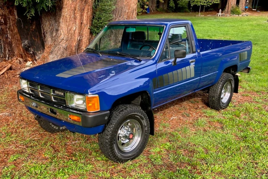 1984 Toyota Pickup (N50/N60/N70 1984-1988) sold for $19,750