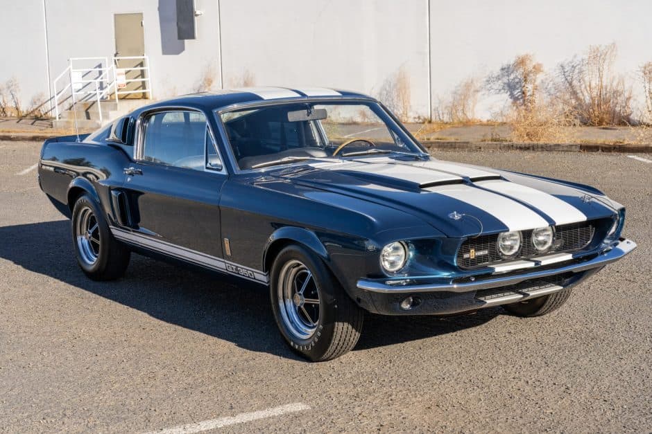 1967 Shelby Mustang GT350 & GT500 sold for $237,000