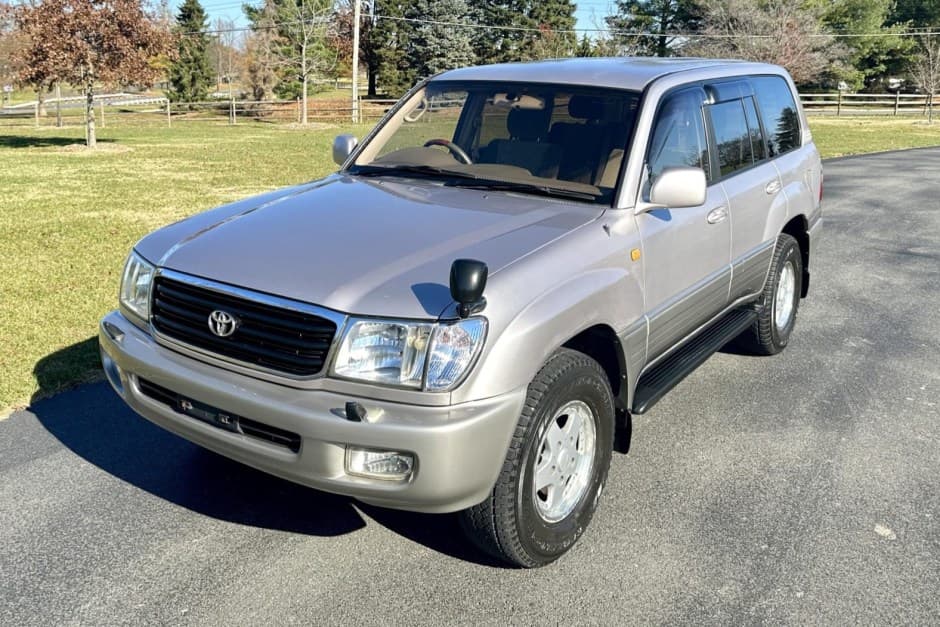 1998 Toyota Land Cruiser 100-Series sold for $20,500