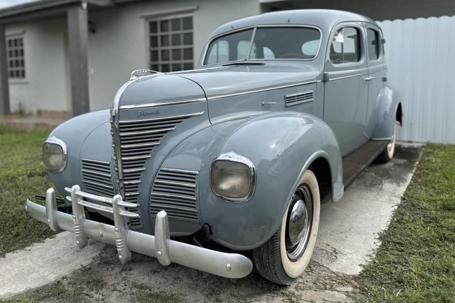 1939 Plymouth Deluxe/Special Deluxe sold for $6,600