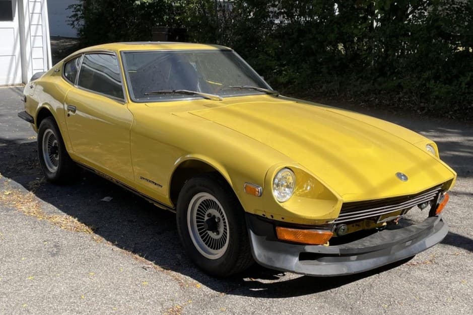 1971 Datsun 240Z sold for $7,100