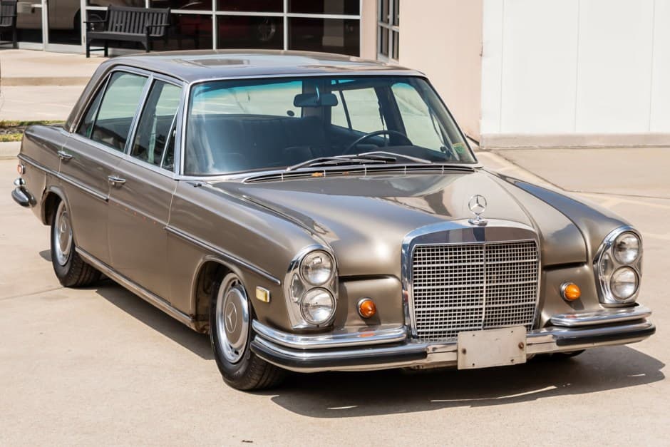 1968 Mercedes-Benz W108 & W109 sold for $11,500