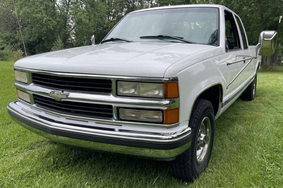 1997 Chevrolet C/K GMT400 (1988-2002) sold for $12,900