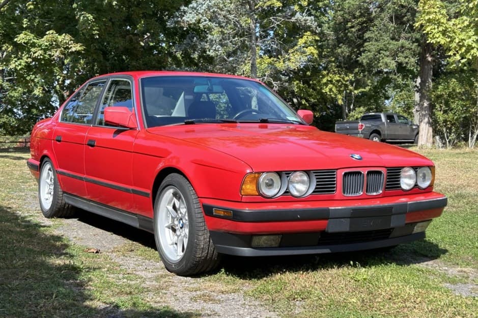 1990 BMW E34 5-Series sold for $6,000