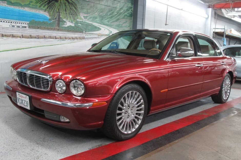2005 Jaguar X350/X356/X358 XJ (2004-2009) sold for $13,500
