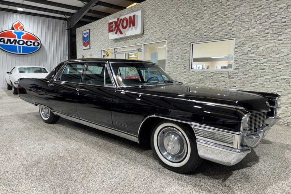 1965 Cadillac Sixty Special sold for $38,000