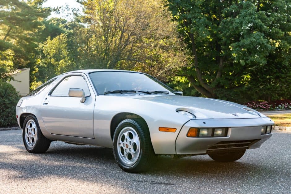 1978 Porsche 928 sold for $42,250