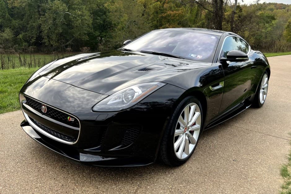 2017 Jaguar F-Type sold for $41,500