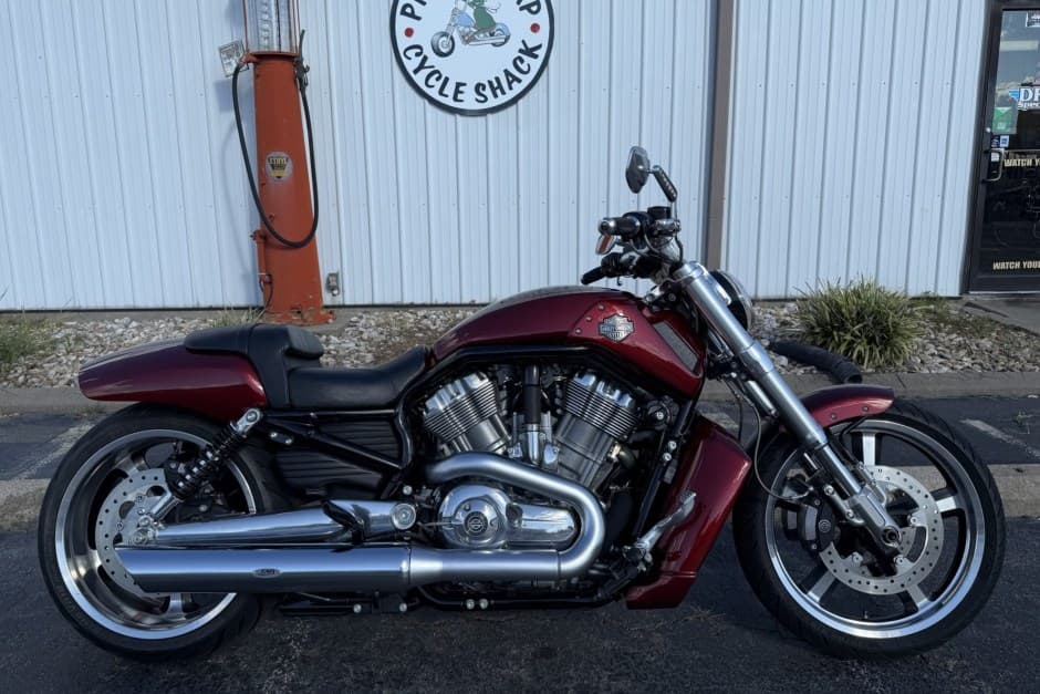 2009 Harley-Davidson V-Rod sold for $5,200