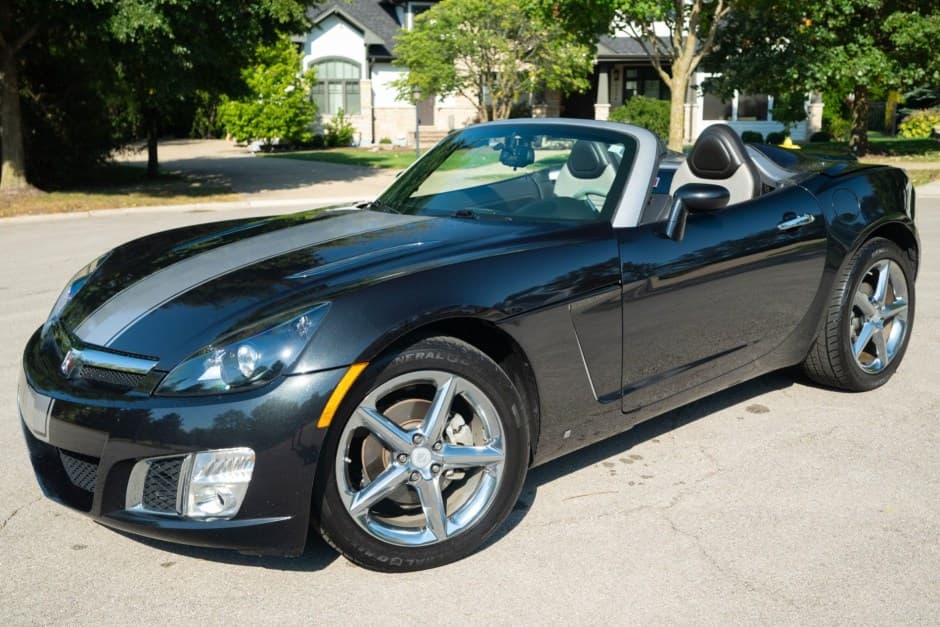 2008 Saturn Sky sold for $9,100