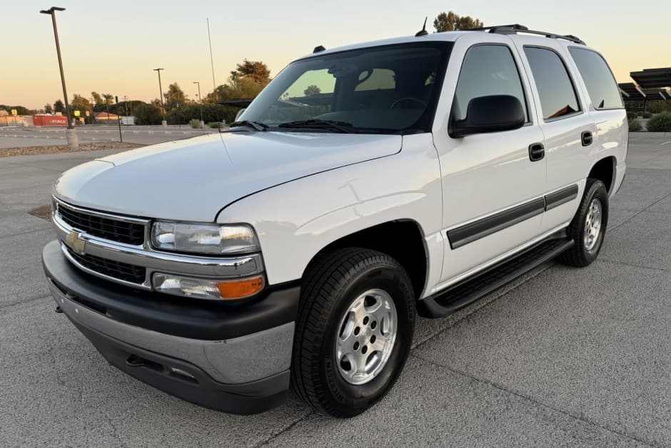 2005 Chevrolet Tahoe GMT800 sold for $20,000