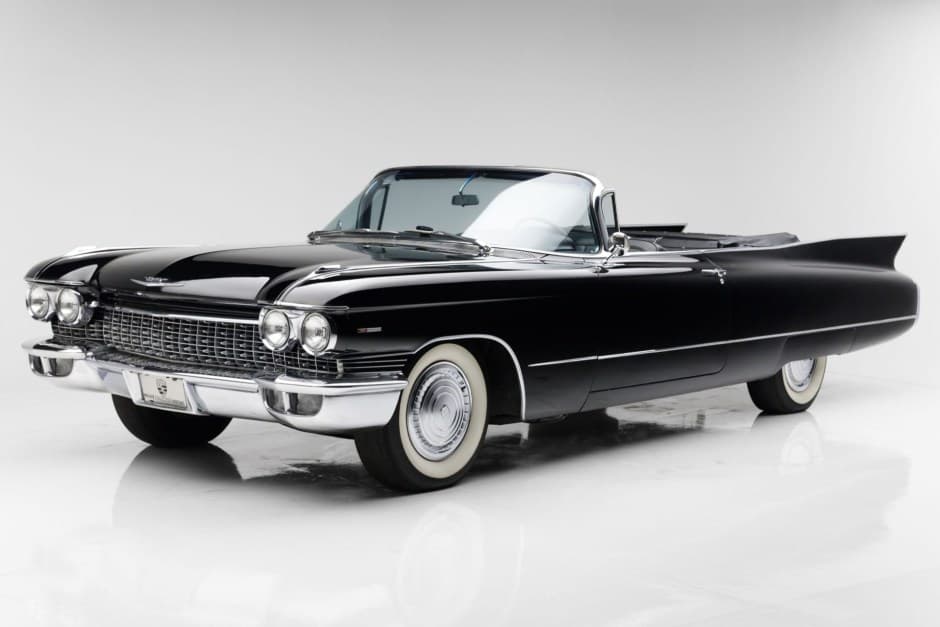 1960 Cadillac Series 62 sold for $72,000