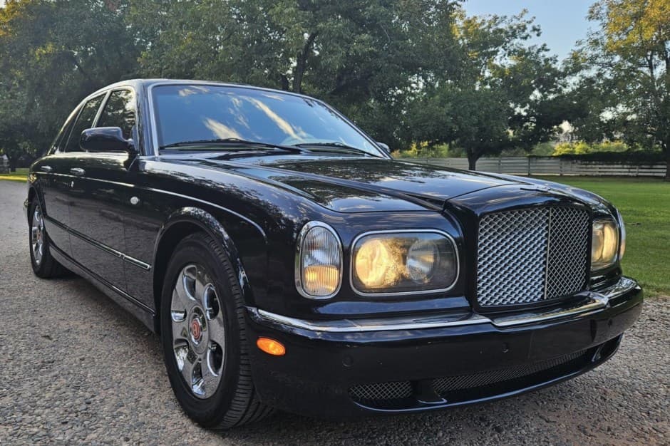 2003 Bentley Arnage sold for $20,250