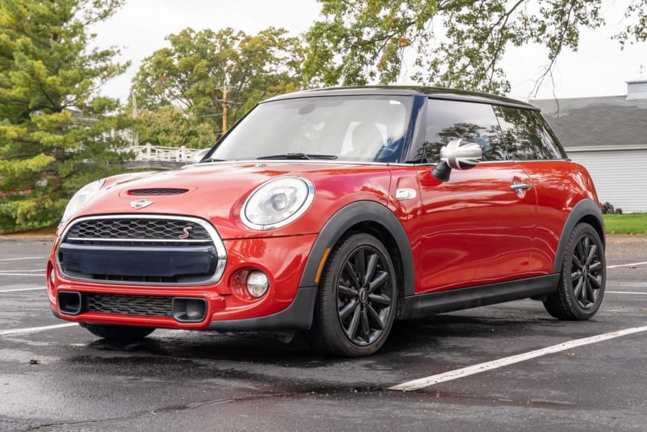 2016 Mini F55 & F56 Cooper, Cooper S, & John Cooper Works sold for $10,000