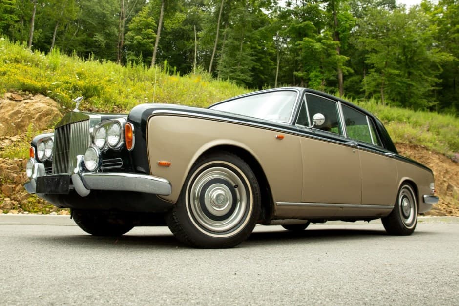 1969 Rolls-Royce SY Silver Shadow & Silver Wraith II sold for $8,500