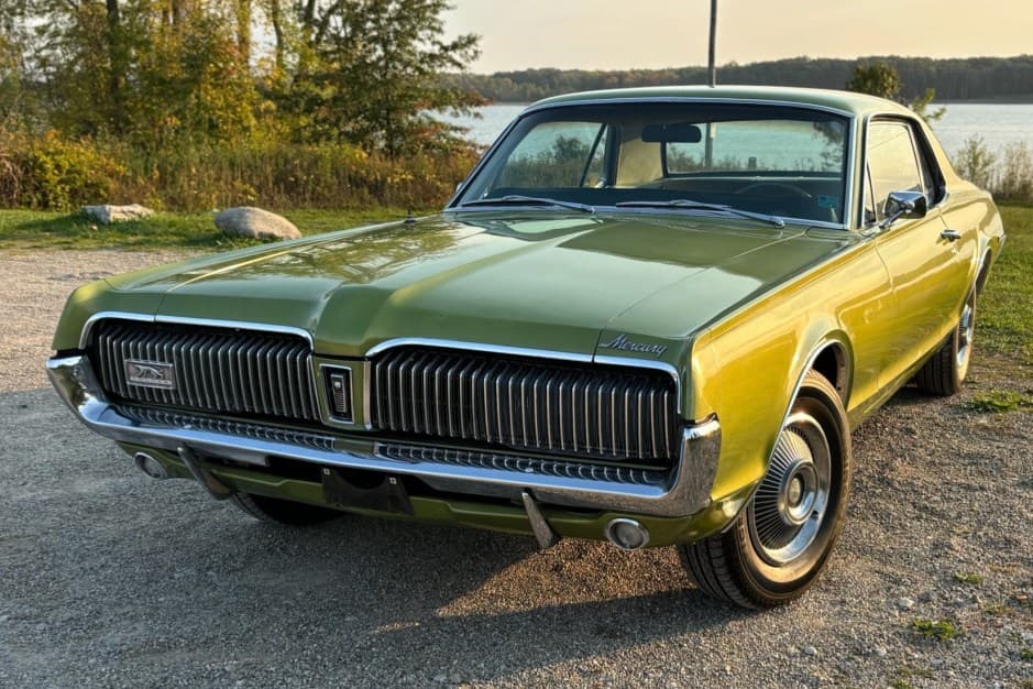 1967 Mercury Cougar sold for $13,500