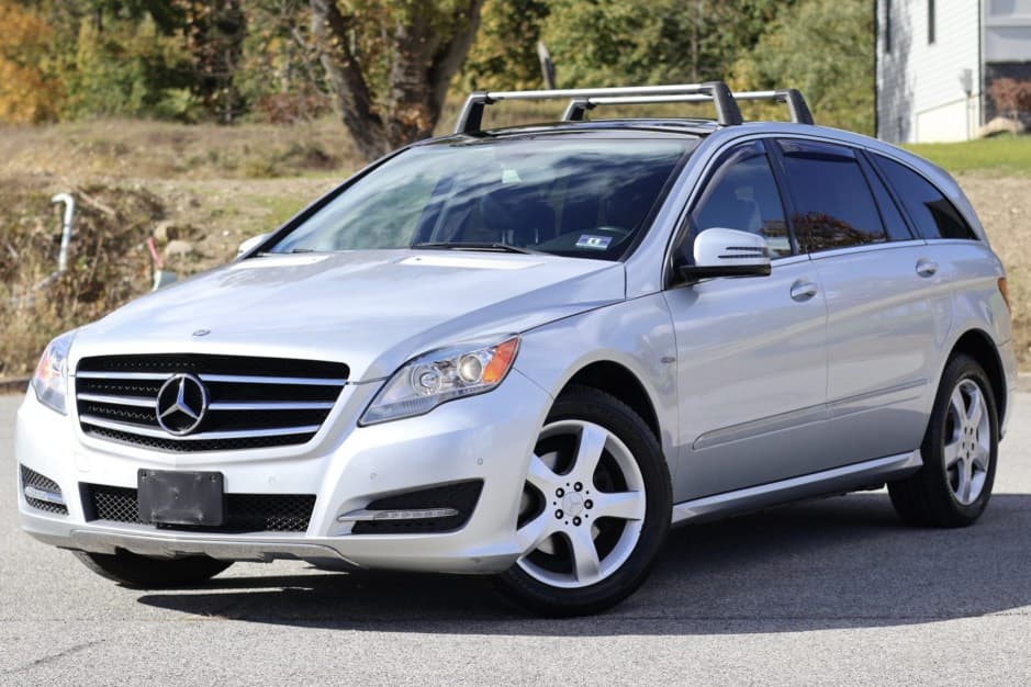 2012 Mercedes-Benz W251 R-Class sold for $11,800