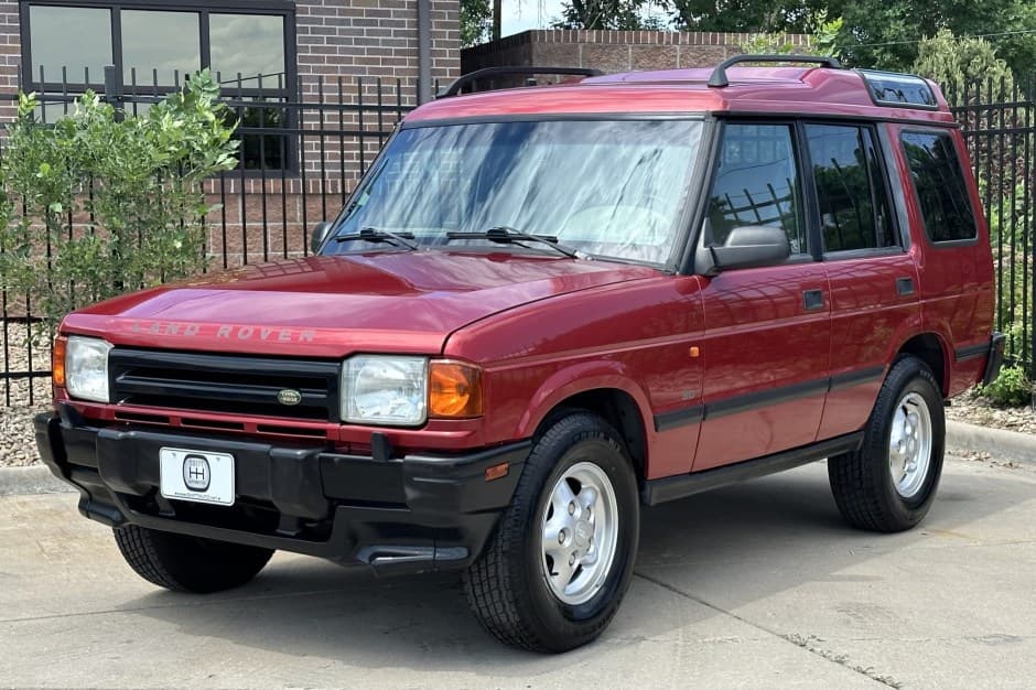 1999 Land Rover Discovery sold for $7,500