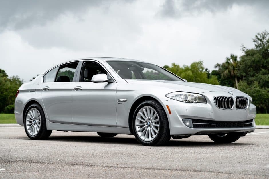 2012 BMW F10 5-Series sold for $23,888