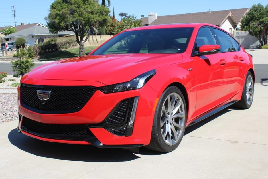 2021 Cadillac CT5 & CT5-V sold for $34,000